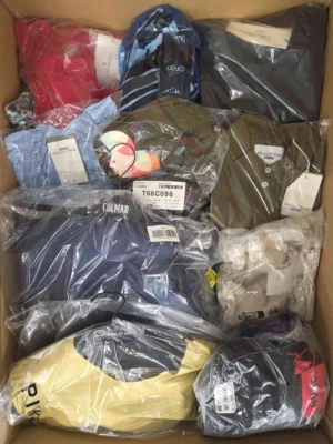 The photo shows a package with clothing in the category AP.