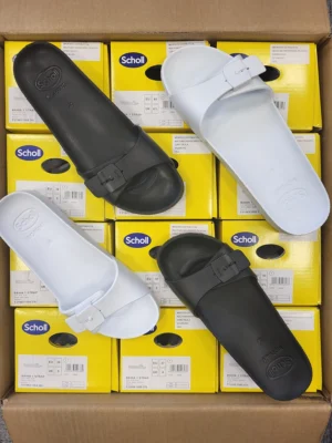 The photo shows a package with clothing in the category B.