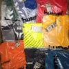 The photo shows a package with clothing in the category H.