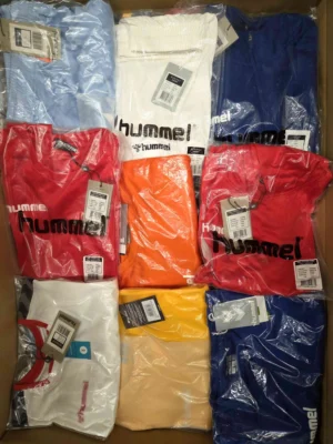 The photo shows a package with clothing in the category H.