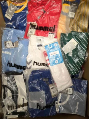 The photo shows a package with clothing in the category H.