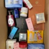 The photo shows a package with clothing in the category B.