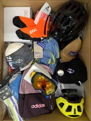 The picture shows a package with accessories in the category Z.