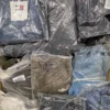 D1437 2 The photo shows a package with clothing in the category D.
