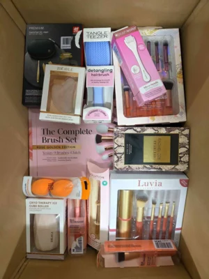 The picture shows a package with accessories in the category BC.