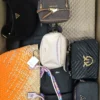 The picture shows a package with accessories in the category HC.