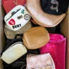 The picture shows a package with accessories in the category HC.