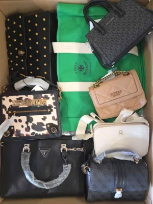 The picture shows a package with accessories in the category HB.