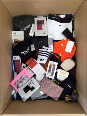 The picture shows a package with accessories in the category AB.