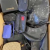 HD201 2 The picture shows a package with accessories in the category HD.