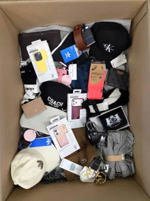 The picture shows a package with accessories in the category AB.