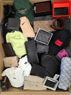 The picture shows a package with accessories in the category AC.