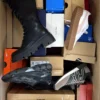 CS6075 2 The photo shows a package with footwear in the category CS.