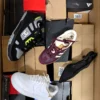 The photo shows a package with footwear in the category CS.
