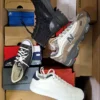 CS6169 2 The photo shows a package with footwear in the category CS.