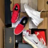 CS6282 2 The photo shows a package with footwear in the category CS.