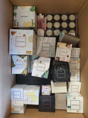 The picture shows a package with accessories in the category CO.