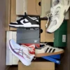 The photo shows a package with footwear in the category CS.