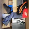 The photo shows a package with footwear in the category CS.