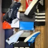 The photo shows a package with footwear in the category CS.