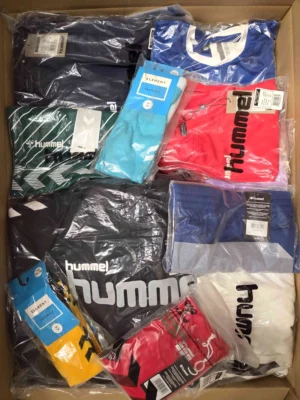 The photo shows a package with clothing in the category H.