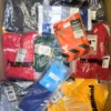 H1078 1 The photo shows a package with clothing in the category H.