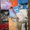 H1095 2 The photo shows a package with clothing in the category H.