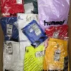 H1099 1 The photo shows a package with clothing in the category H.