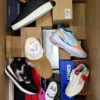 AS1189 2 The photo shows a package with footwear in the category AS.