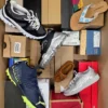 AS1191 1 The photo shows a package with footwear in the category AS.