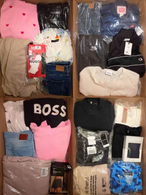 The photo shows a package with clothing in the category T.