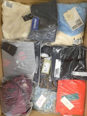 The photo shows a package with clothing in the category A.