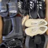 The photo shows a package with footwear in the category CSU.