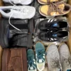 The photo shows a package with footwear in the category CSU.