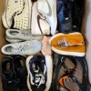 SH1568 1 The photo shows a package with footwear in the category SH.