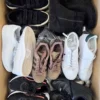 The photo shows a package with footwear in the category CSU.