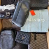 HC1702 1 The picture shows a package with accessories in the category HC.