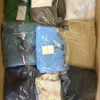 B1723 2 The photo shows a package with clothing in the category B.
