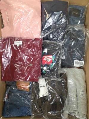 The photo shows a package with clothing in the category C.