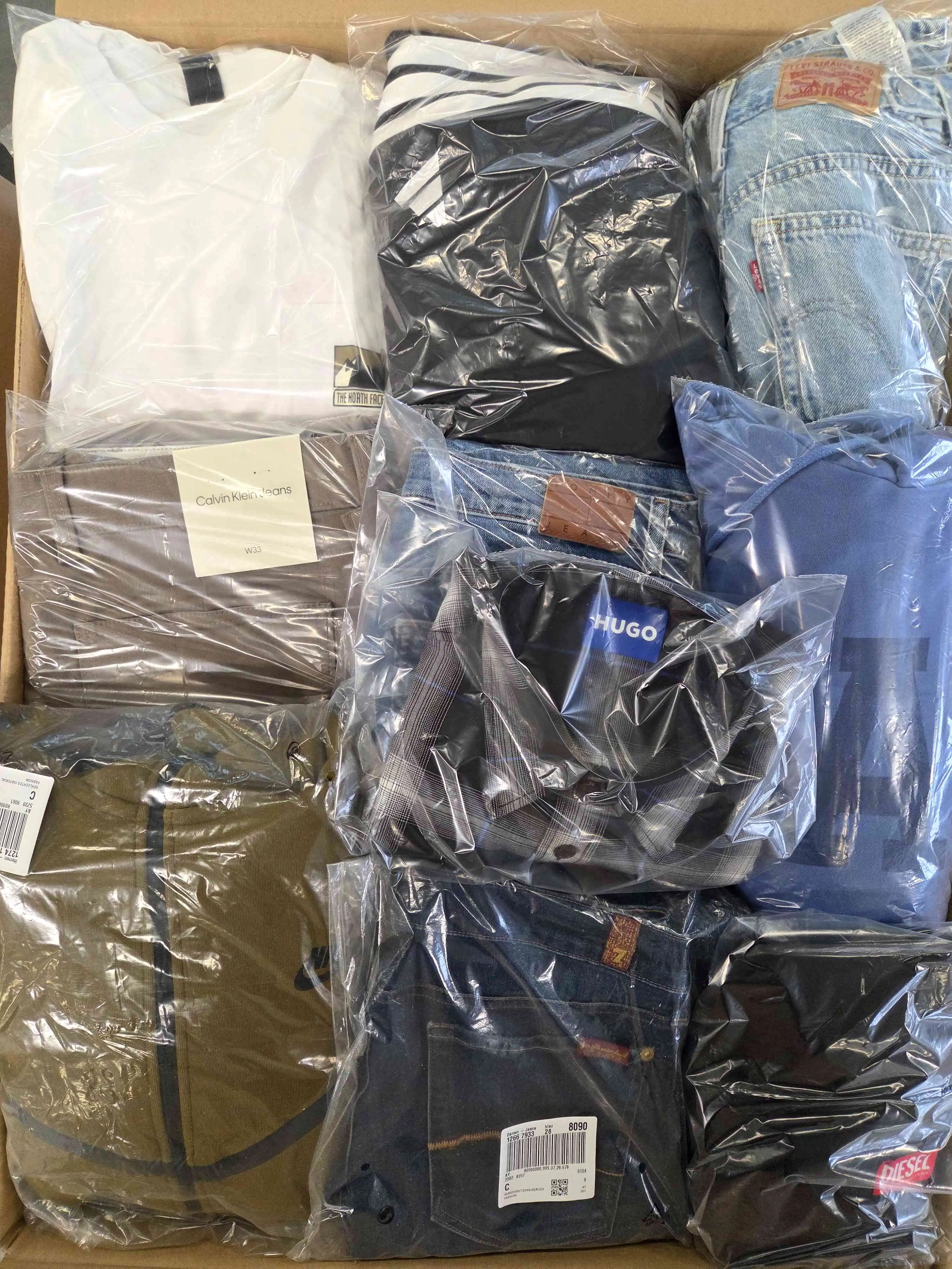 C1973 3 The photo shows a package with clothing in the category C.