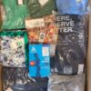 AR570 2 The photo shows a package with clothing in the category AR.