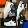 The photo shows a package with footwear in the category CS.