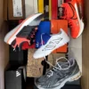 The photo shows a package with footwear in the category CS.