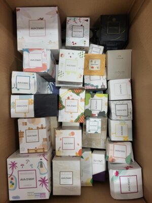 The picture shows a package with accessories in the category CO.