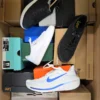 The photo shows a package with footwear in the category CS.