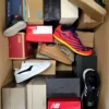 AS1233 1 The photo shows a package with footwear in the category AS.