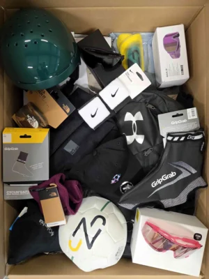 The picture shows a package with accessories in the category Z.