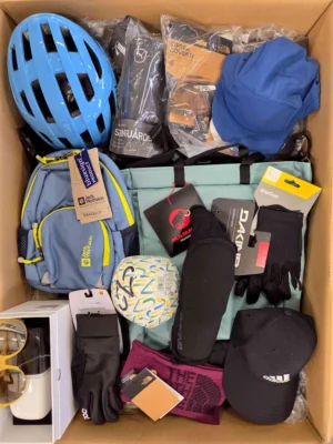 The picture shows a package with accessories in the category Z.