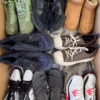 CSU1666 1 The photo shows a package with footwear in the category CSU.