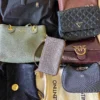 The picture shows a package with accessories in the category HC.